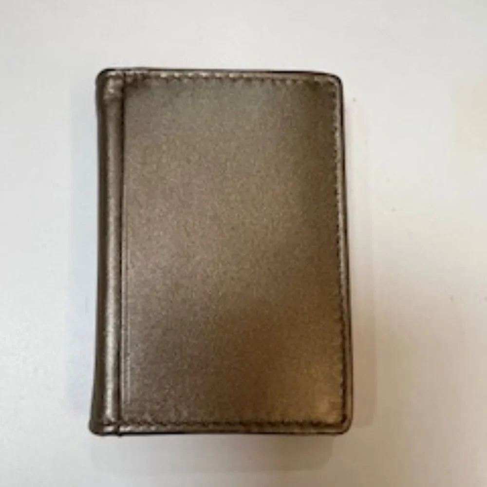 Winn International Leather Card Case Gold